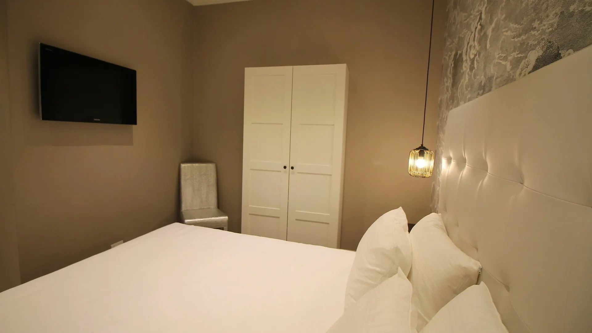 B&B Cimatori Florence 3*,  Italy